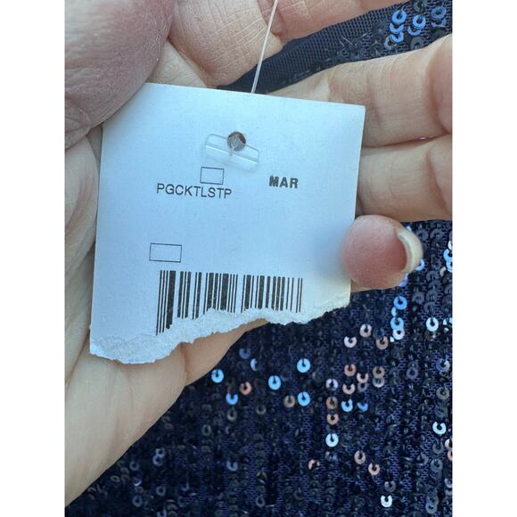 Guess by Marciano All Over Sequin Cropped Top & High Rise Flare Leg Pants Set XS - Picture 8 of 15